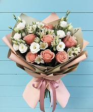 Букет цветов из:  Розы, Альстромерии и Лизиантусы в Сосново-Озерском
