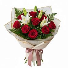 Букет цветов из:  Лилии и Розы в Сосново-Озерском