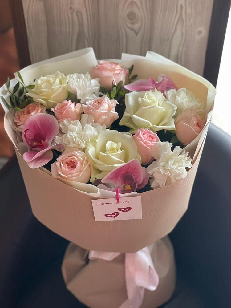 Букет цветов из: Орхидеи, Розы и Гвоздики в Сосново-Озерском