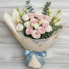 Букет цветов из:  Лизиантусы в Сосново-Озерском