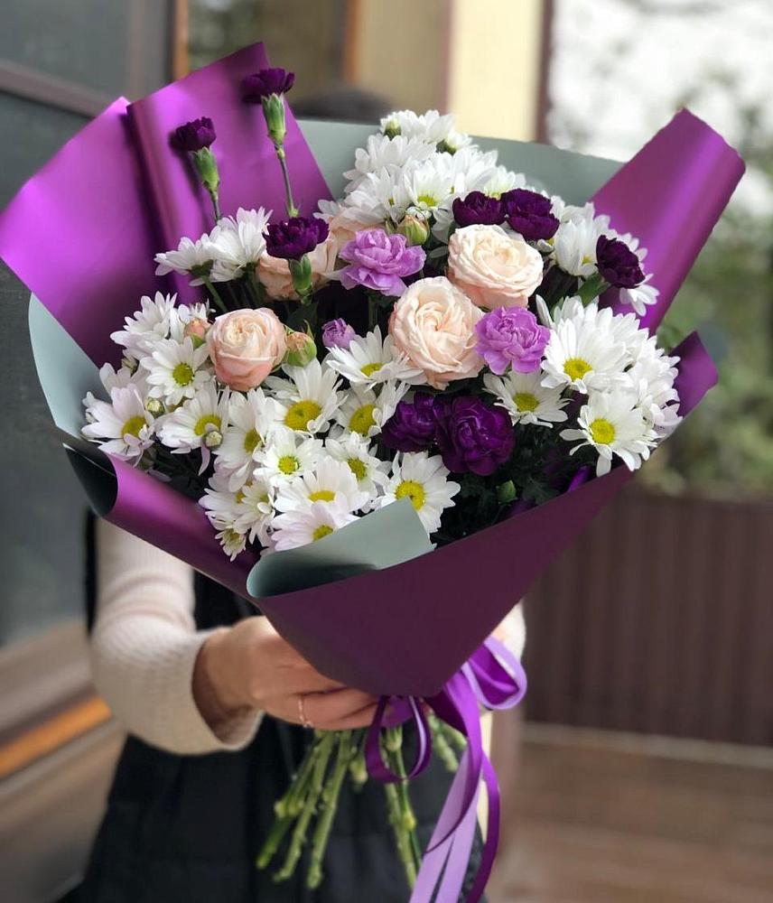 Букет цветов из: Хризантемы, Гвоздики и Розы в Сосново-Озерском