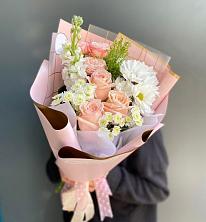 Букет цветов из:  Хризантемы и Розы в Сосново-Озерском