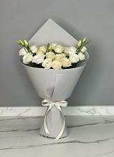 Букет цветов из:  Розы и Лизиантусы в Сосново-Озерском